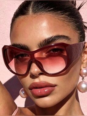Women’s Oversized Y2K Burgundy Gradient Sunglasses